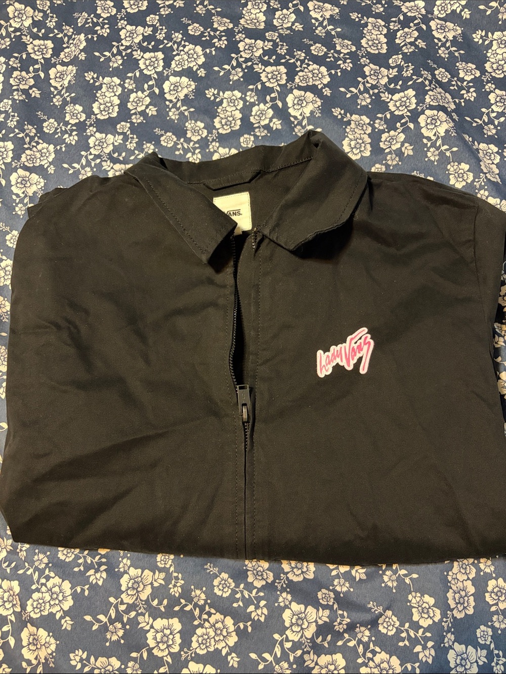 Vans Black Utility Jacket with Pink Script Logo - Picture 8 of 8